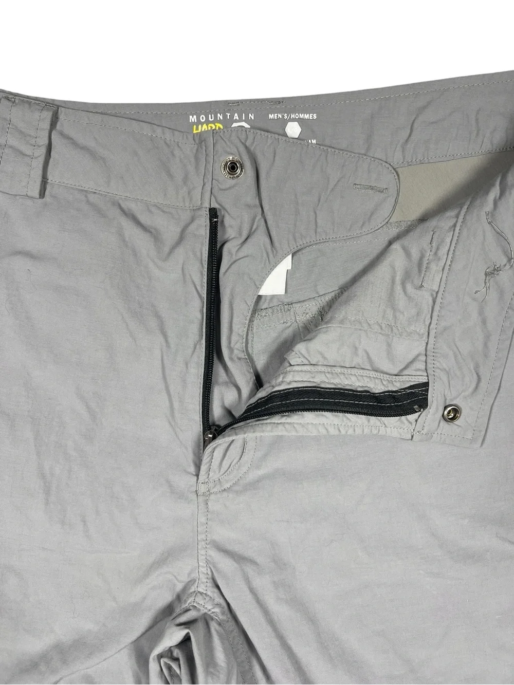 Mountain Hardwear Shorts Mens Large Gray Nylon Hiking Outdoor Climb 13” Inseam